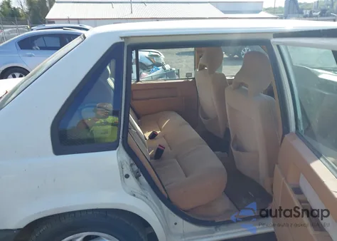 1995 Volvo 940 z USA, uszkodzony, nr VIN YV1JS8315S3211479